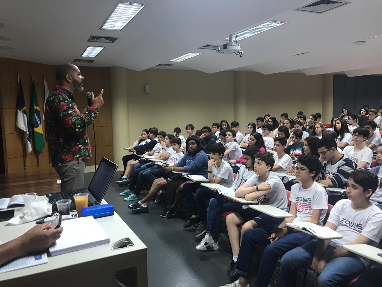 Bullying e Cyberbullying: vamos conversar?