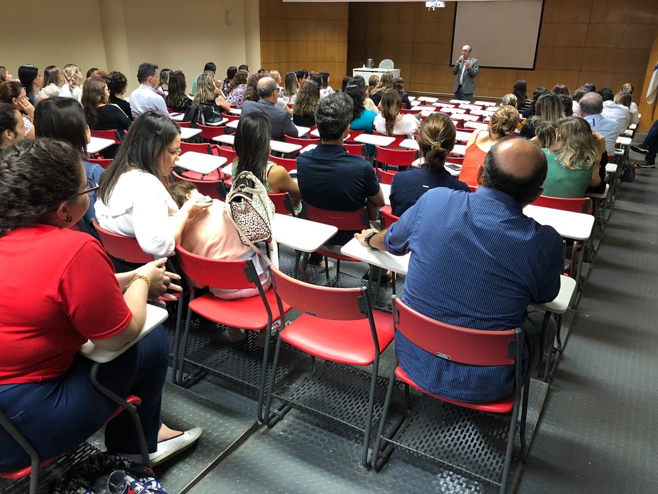 Como Educar Filhos no Século XXI - palestra com Luiz Schettini