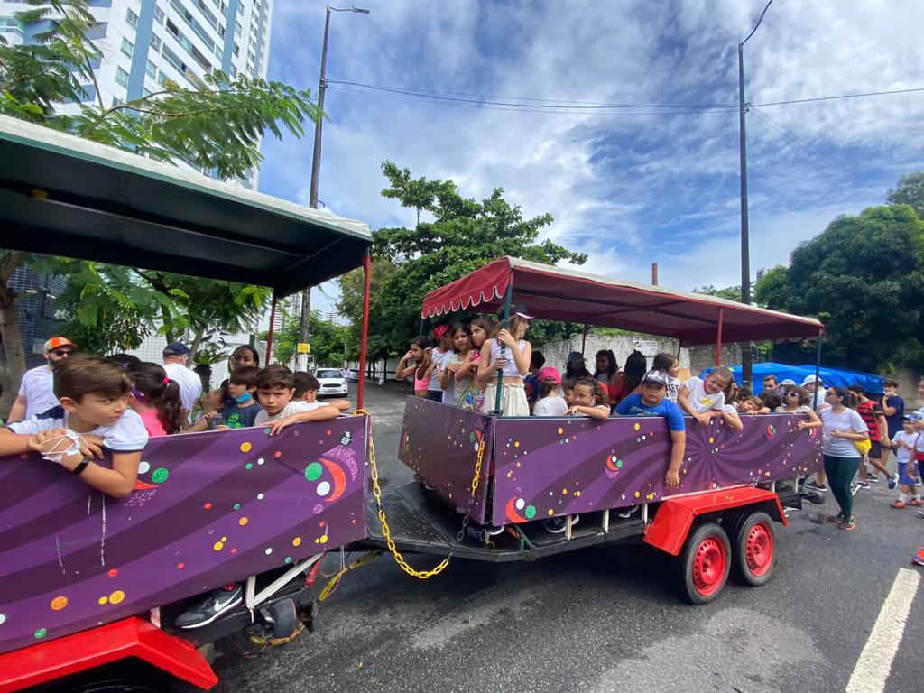 Caminhada das mães. 7 de maio.