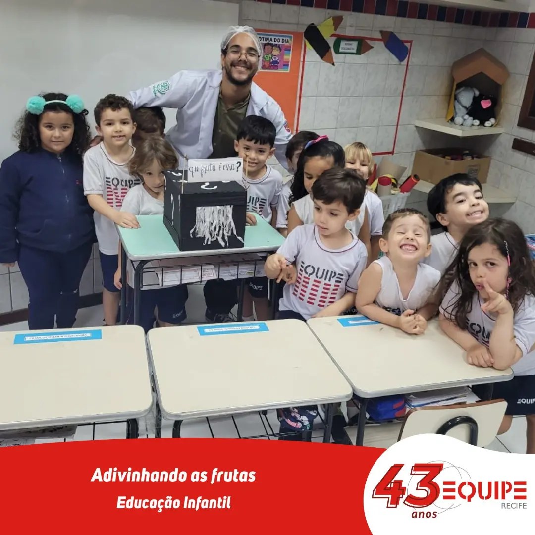 Adivinhando as frutas - Educação Infantil.